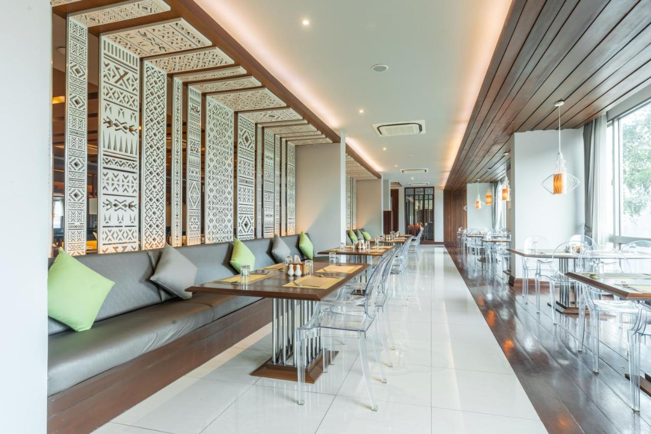 Grand Hotel Vientiane Exterior photo